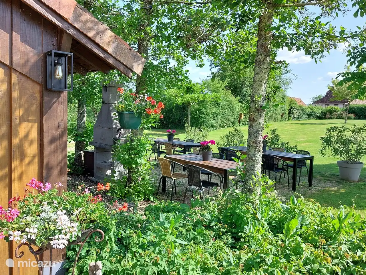 La terrasse à côté de notre bistro