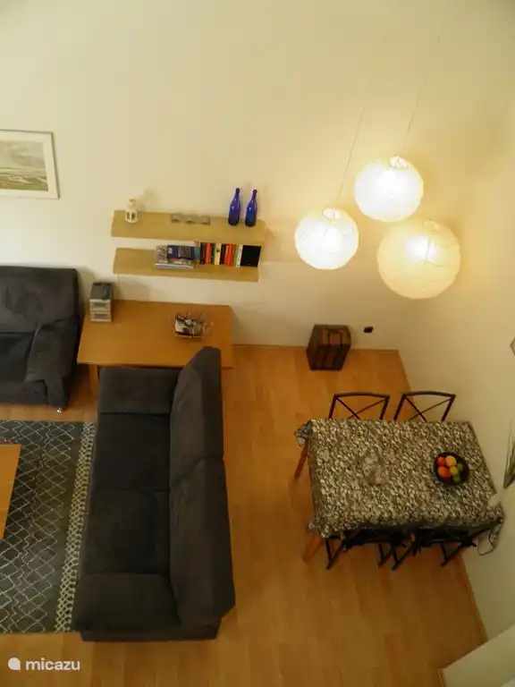 Geräumigen Essbereich mit bequemen Sitzgelegenheiten