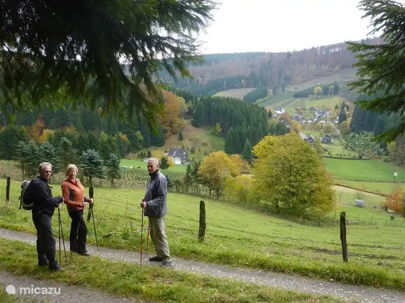 Der Hennesee im Herbst, schöne Fee!