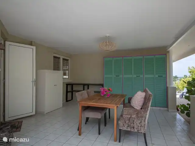 Maison de vacances Dushi | Curaçao, Banda Ariba (est), Mambo Beach - maison de vacances Un siège supplémentaire dans l’abri d’auto