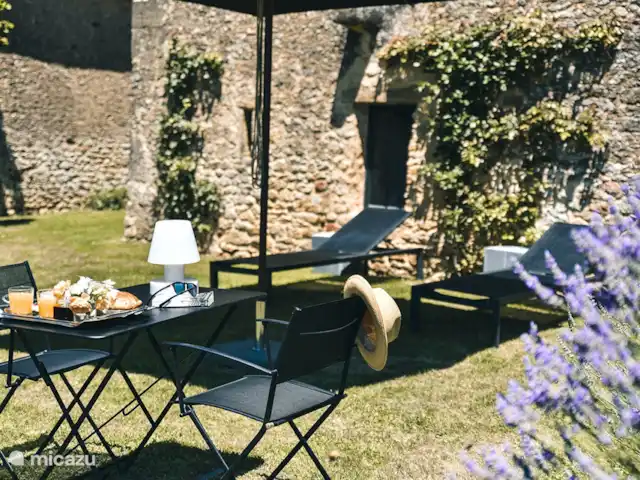 Location de Vacances France, Dordogne, Sainte-Croix, gîte / cottage - Le Mazet Profitez du jardin privé
