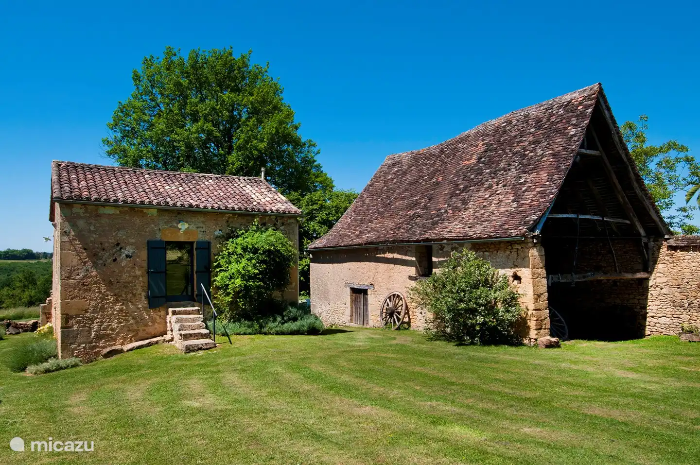 Die Vorderseite von Le Mazet