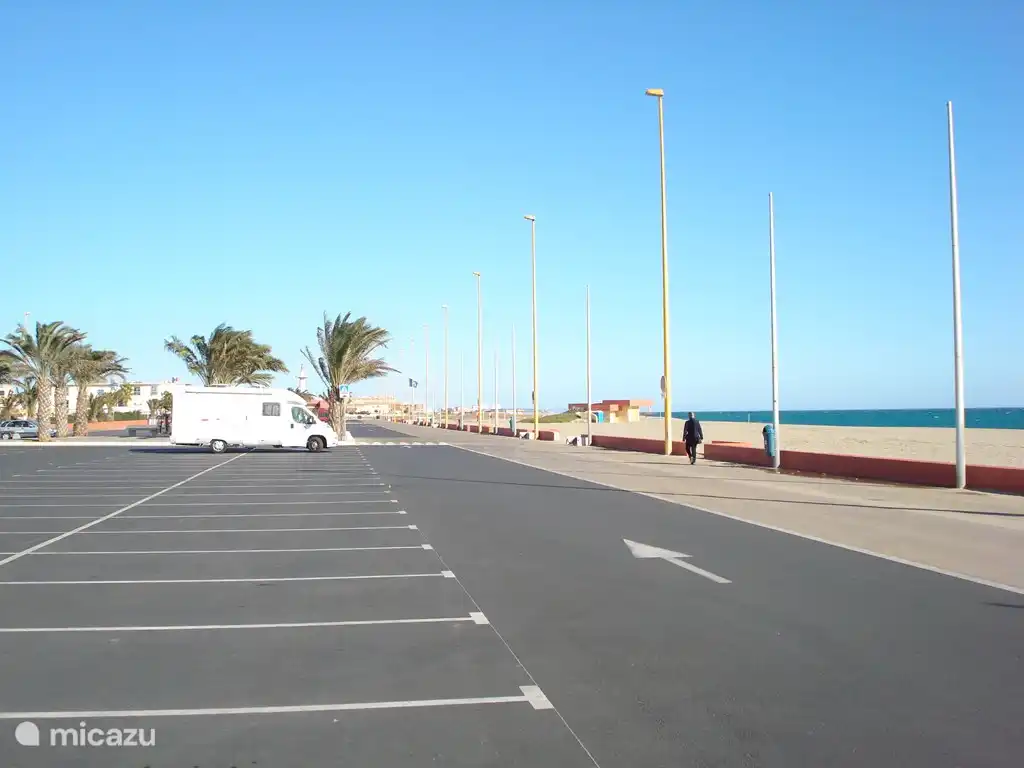 Beautiful boulevard Barcarès for a sporty walk or beautiful views.