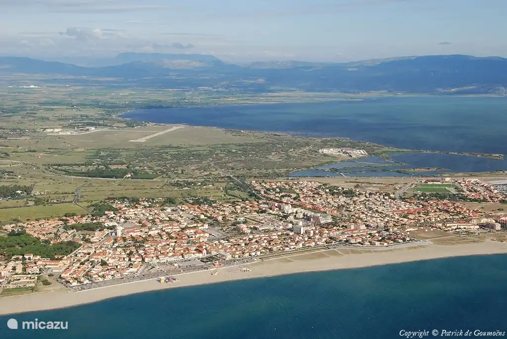 Aerial view of the Résidence La Pinède holiday park
