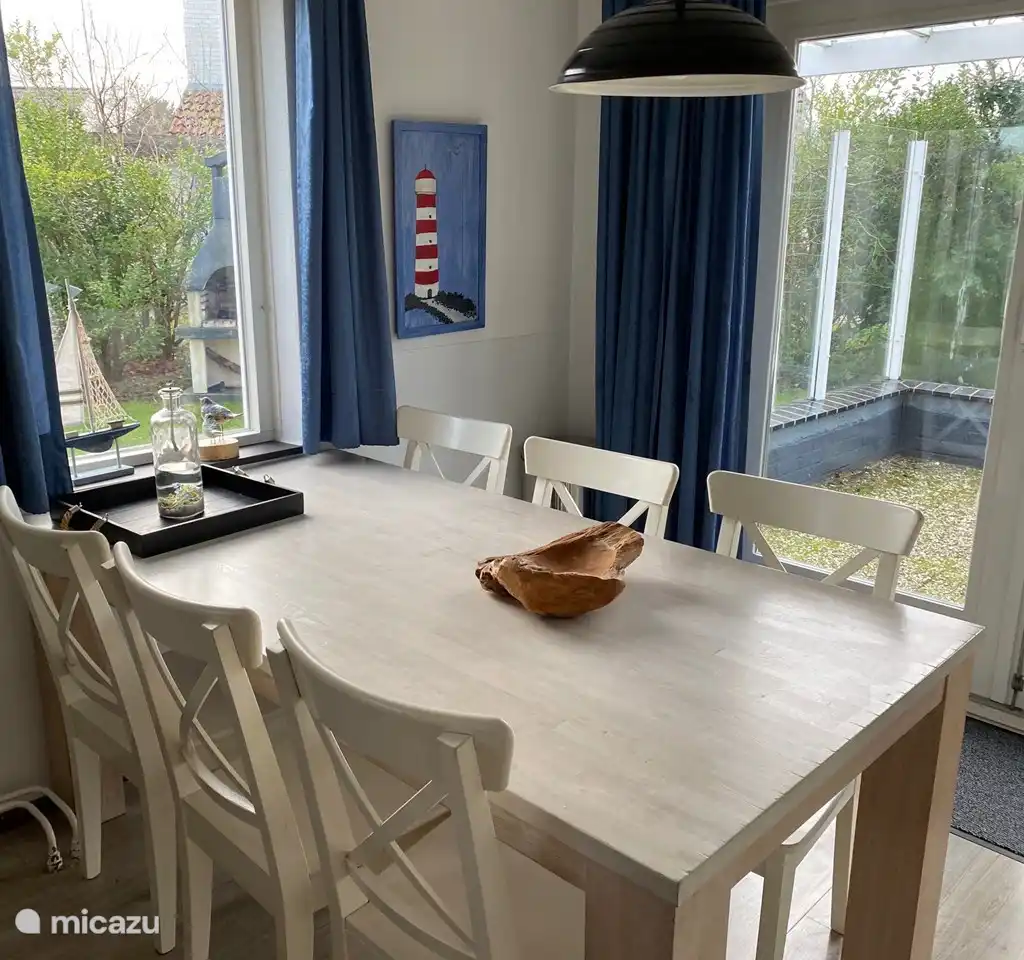 Bungalow met Stuga/BBQ en Sauna