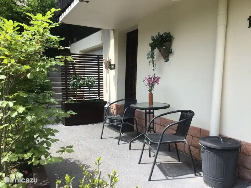 andere kant van het terrasje