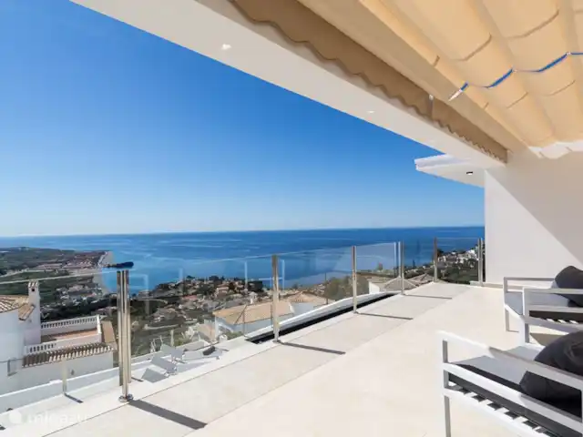 Villa Royal Salobrena huren in Spanje, Costa Tropical, Salobreña - villa Prachtig uitzicht vanaf het terras van de op de eerste verdieping gelegen slaapkamers.