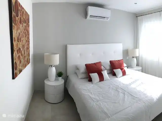 villaplata en España, Costa Tropical, Salobreña - villa Lujoso dormitorio con baño en suite.