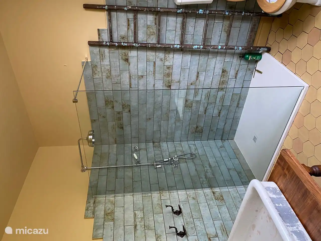 Das 1. Badezimmer neben dem Schlafzimmer