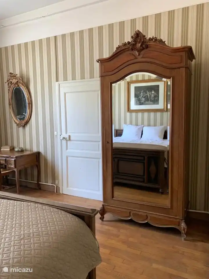 Detail des Hauptschlafzimmers