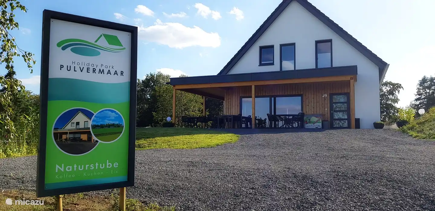 La nouvelle réception ouvrira à l'été 2020.