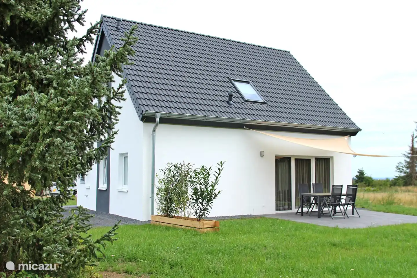 Maison de vacances luxueuse pour 6 personnes avec son propre jardin.