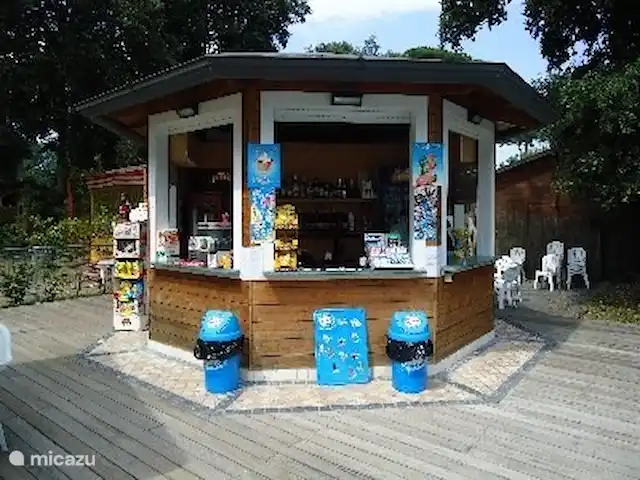 Mobil-home, en bord de mer en Toscane | Italie, Toscane, Viareggio - chalet piscine kiosque