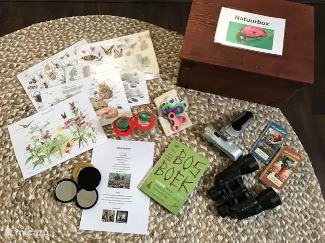 Location de Vacances Pays-Bas, Gueldre, Lievelde, maison de vacances - NatuurlijkLievelde Pour les enfants, il y a une boîte nature dans la grange. Avec différentes missions, découvrir la région est encore plus amusant.