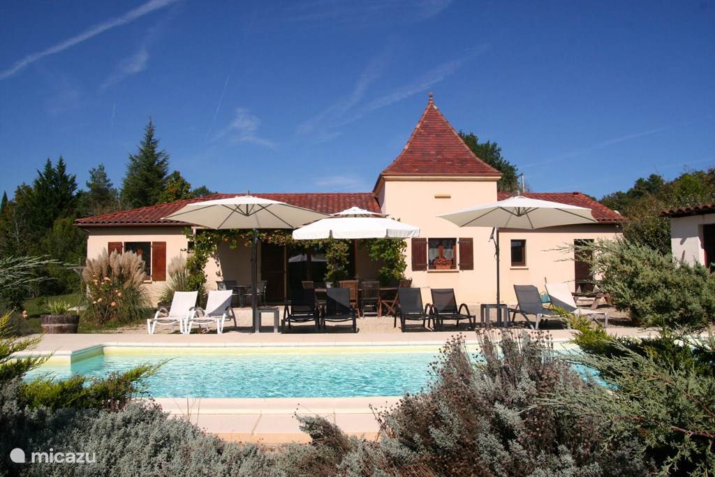 Rent Etoile Filante In Saint Cybranet Dordogne Micazu