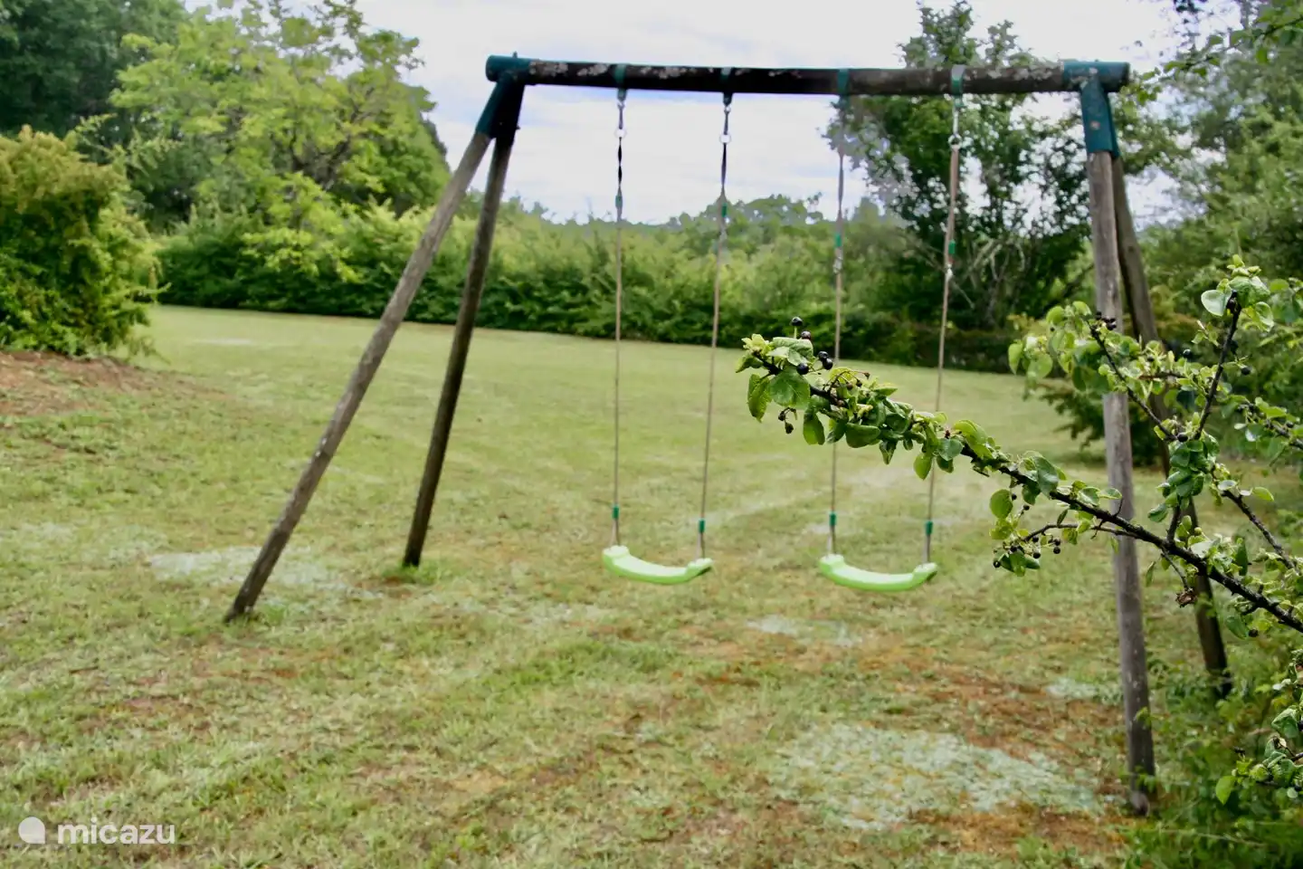 Etoile Filante in Saint-Cybranet, Dordogne huren? | Micazu