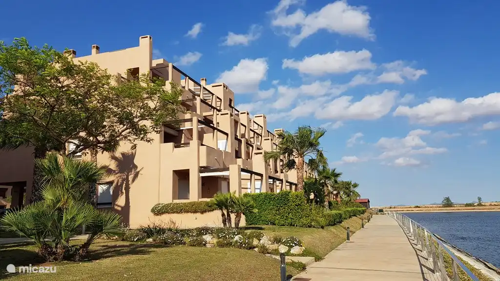 Rent Casa Ideal In Condado De Alhama Murcia Micazu