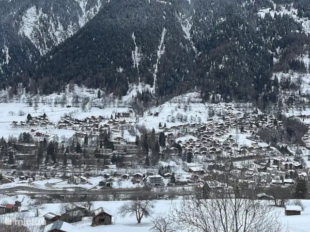 Aragón en Suiza, Valais, Ernen - apartamento Vista balcón invierno