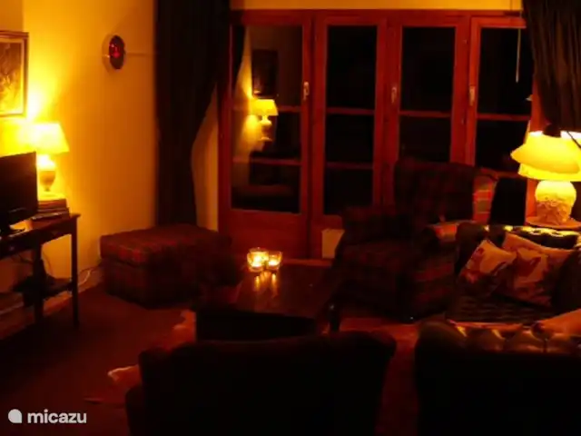 Aragón en Suiza, Valais, Ernen - apartamento Sala de estar