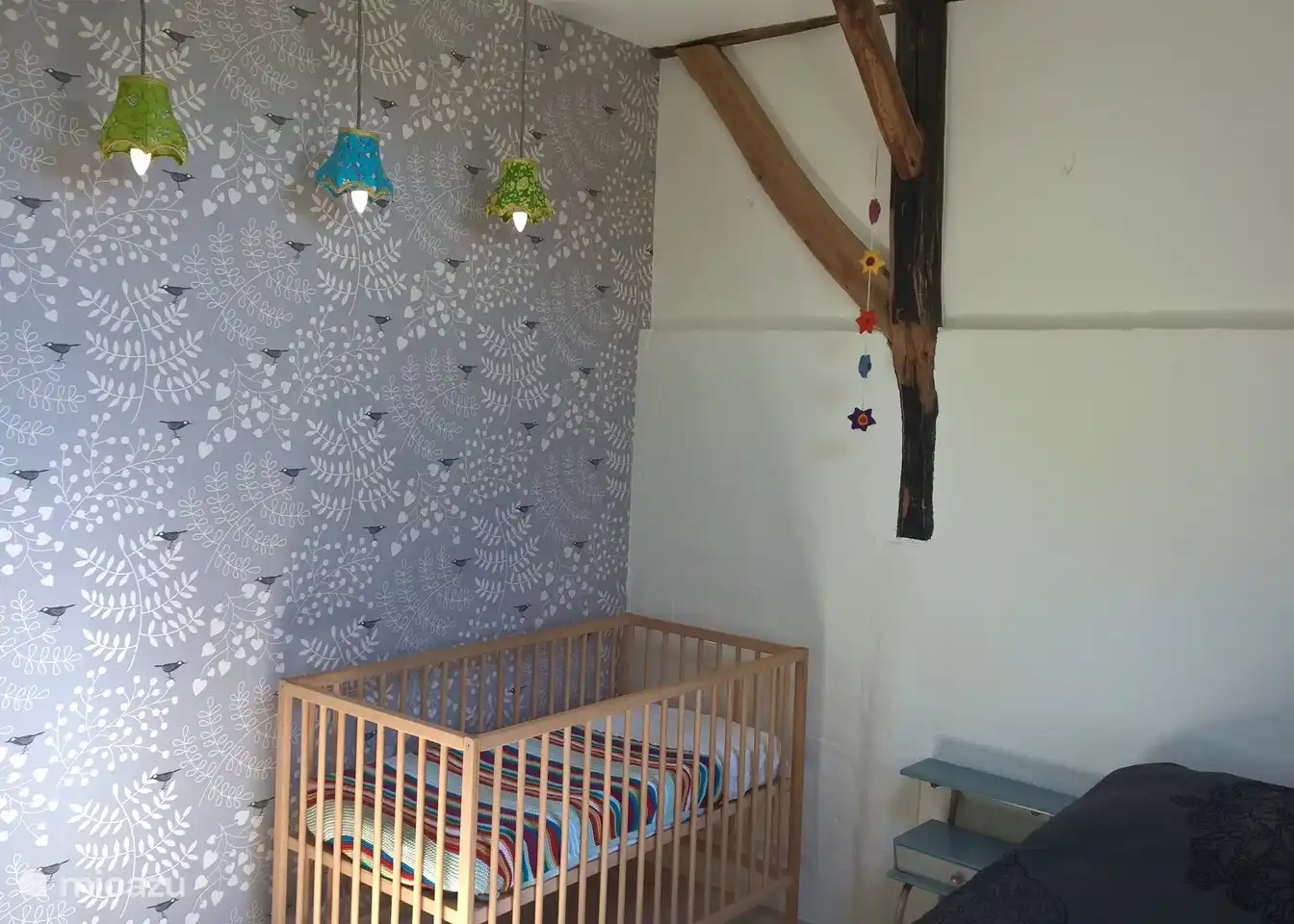 Für unsere jüngsten Gäste haben wir ein Babybett, einen Hochstuhl und einen Laufstall.