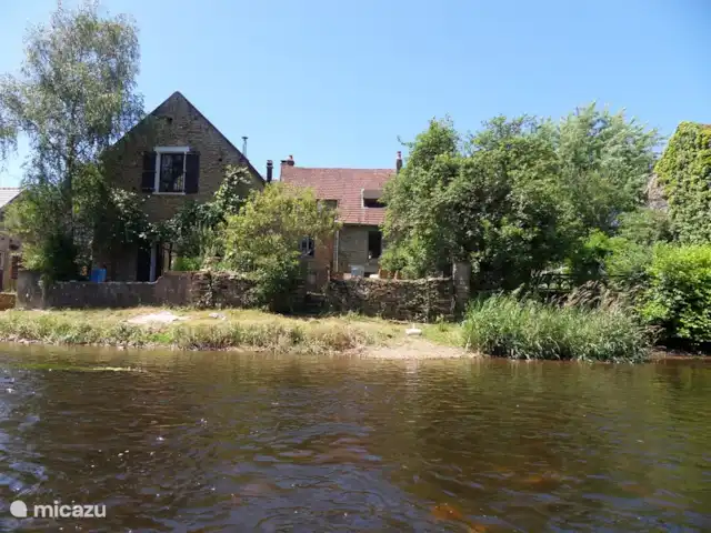 Casa del pescador en el río. en Francia, Yonne, Saint-Père-sous-Vézelay - casa vacacional Casa del pescador en el río. en Francia, Yonne, Saint-Père-sous-Vézelay - casa vacacional