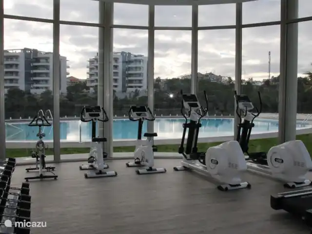 AguileraEspagne | Espagne, Costa Blanca, Villamartin - appartement Salle de fitness donnant sur la piscine extérieure