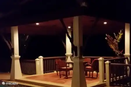 Vakantiehuis Thailand, Phang Nga, Khao Lak villa Villa Suwan Chang avond sfeer