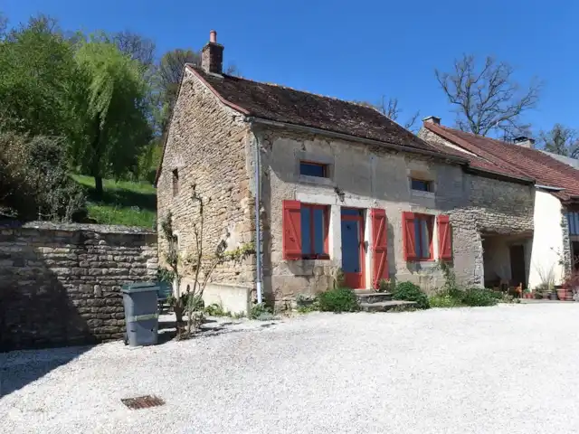 Location de Vacances France, Côte-d'Or, Sainte-Colombe-en-Auxois, gîte / cottage - La Petite Colomb La Petite Colomb