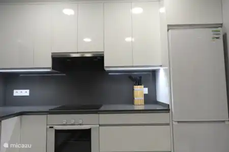 Vakantiehuis Spanje, Barcelona, Canet de Mar villa Can Tulipa keuken