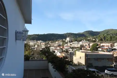 Vakantiehuis Spanje, Barcelona, Canet de Mar villa Can Tulipa uitzicht