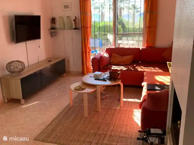 Casa Picasso huren in Spanje, Costa Cálida, Mazarrón - bungalow de gezellige kamer met moderne tv (o.a. netflix, you tube, NLZiet)