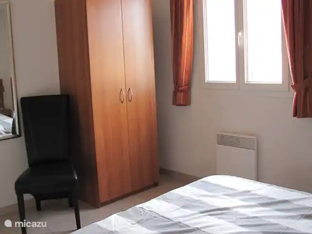 Villa Emeraude en Francia, Ardecha, Vallon-Pont-d'Arc - villa Villa Emeraude - dormitorio delantero en la planta superior