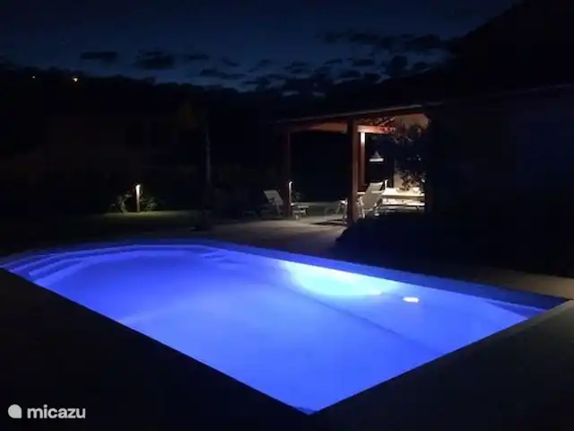 Villa Emeraude en Francia, Ardecha, Vallon-Pont-d'Arc - villa Villa Emeraude - iluminación LED