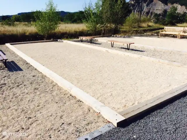 Villa Emeraude en Francia, Ardecha, Vallon-Pont-d'Arc - villa Villa Emeraude - canchas comunitarias de petanca