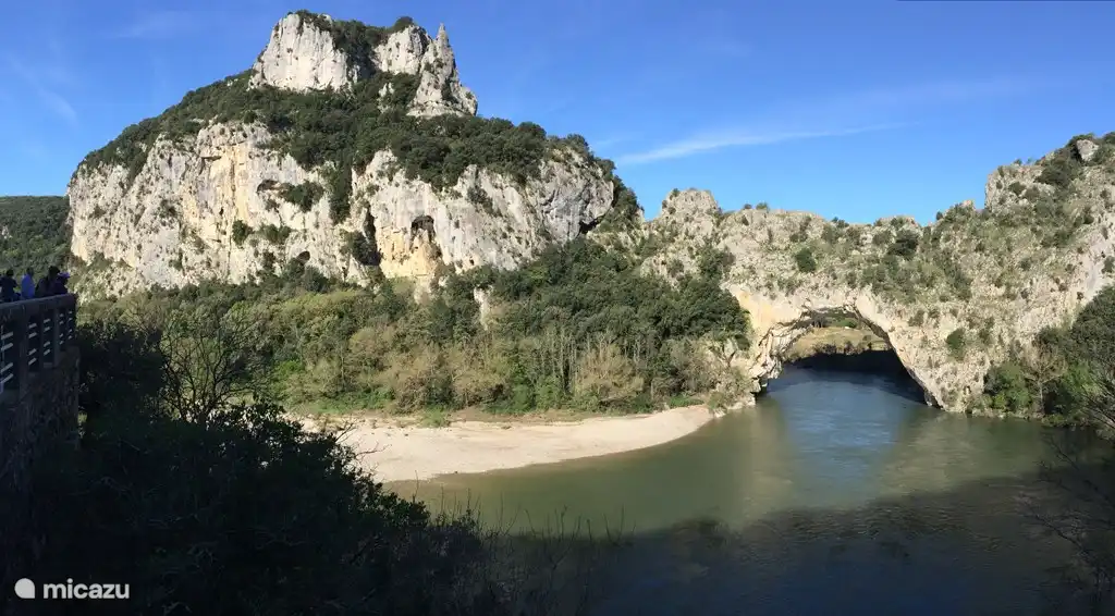 Vila Emeraude - Pont d'arc