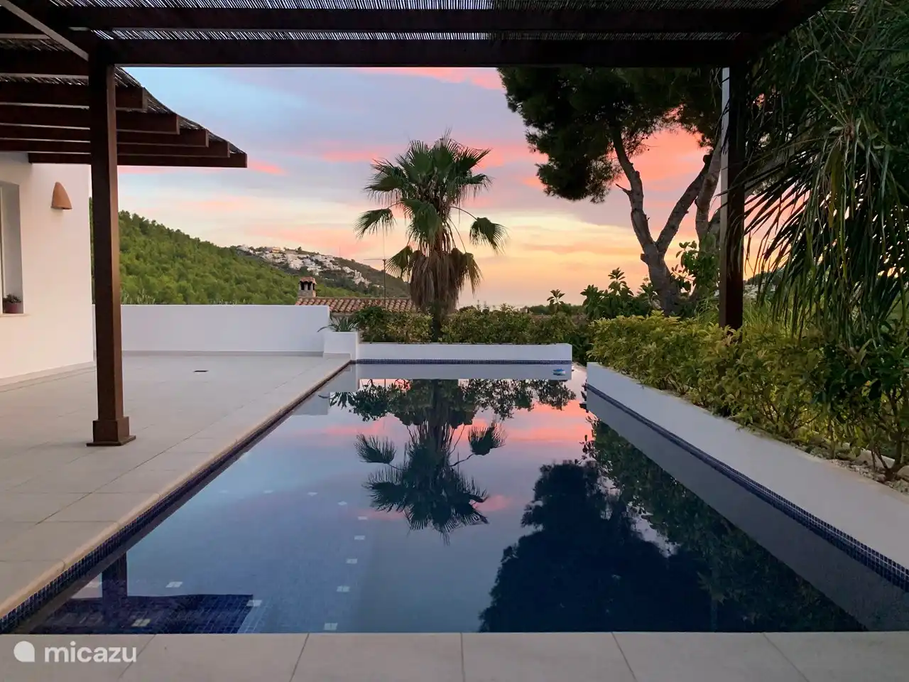 Villa Albi, vista abierta al mar en España, Costa Blanca, Moraira - Villa