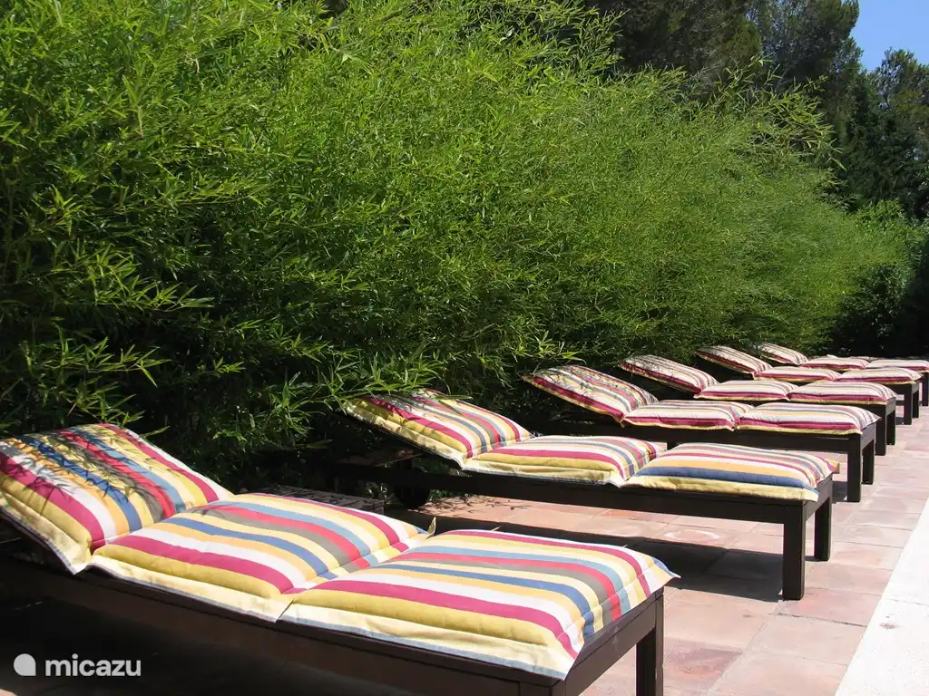 Villa TABOADA  Bequeme Liegen am Privatpool