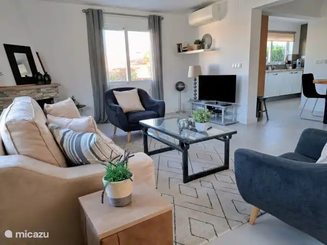 Villa Los Duendes à La Nucia ! | Espagne, Costa Blanca, La Nucia - villa Salon confortable avec télévision néerlandaise et Internet par fibre optique