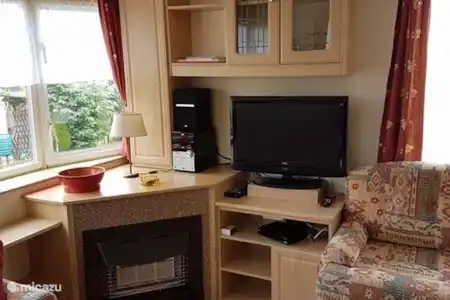Vakantiehuis Frankrijk, Puy-de-Dôme, Buxières-sous-Montaigut chalet Chalet/ la Sagne tv zitruimte
