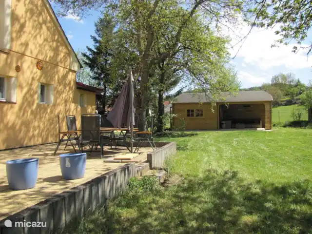 vakantiehuis huren in Tsjechië, Zuid-Bohemen, Hejna – Bila Ruze Heel veel ruimte en rust in de tuin