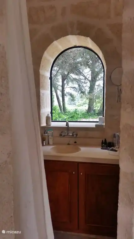 Badezimmerfenster anzeigen