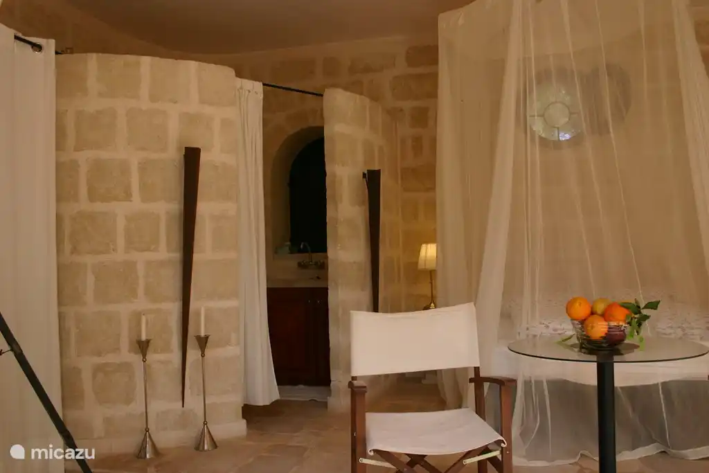 Zimmer / Schlafzimmer