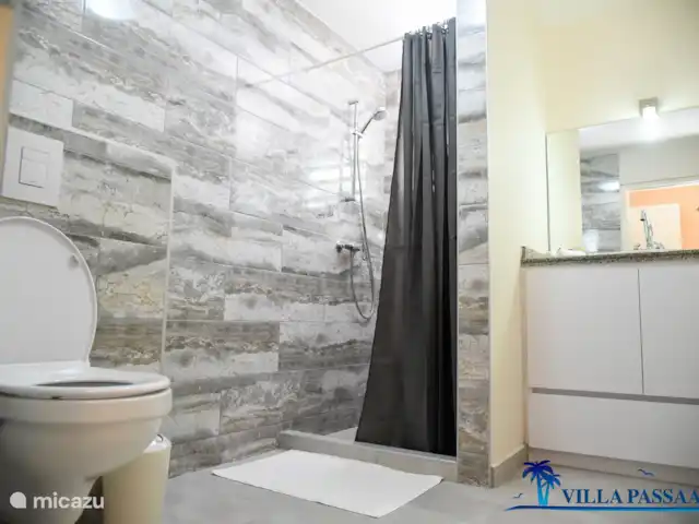 Villa Passaat - gran vista en Curazao, Banda Arriba (este), Bahía de Caracas - villa baño 1