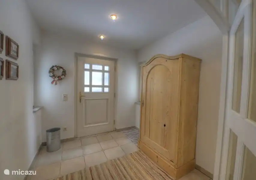 La entrada del chalet.