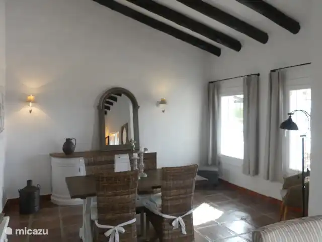 Casa El Encuentro en España, Andalucía, Canillas de Aceituno - villa acogedora sala de estar.