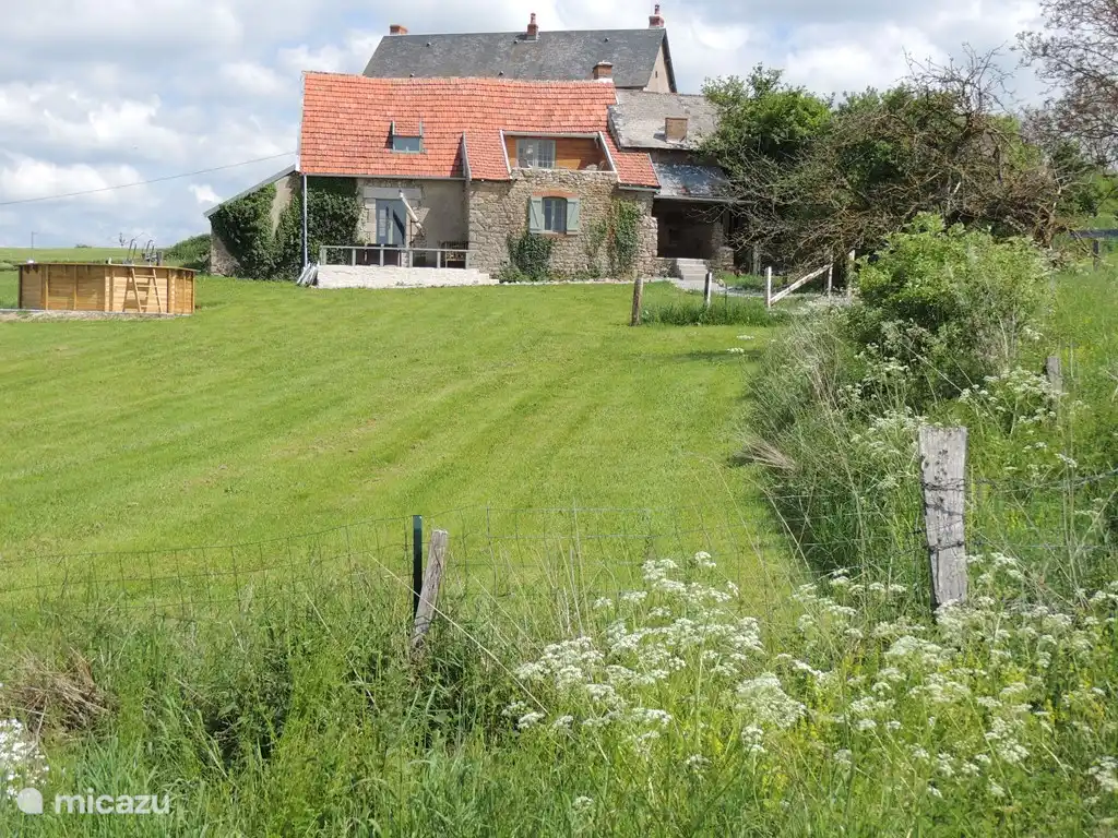 Garten mit privatem Pool