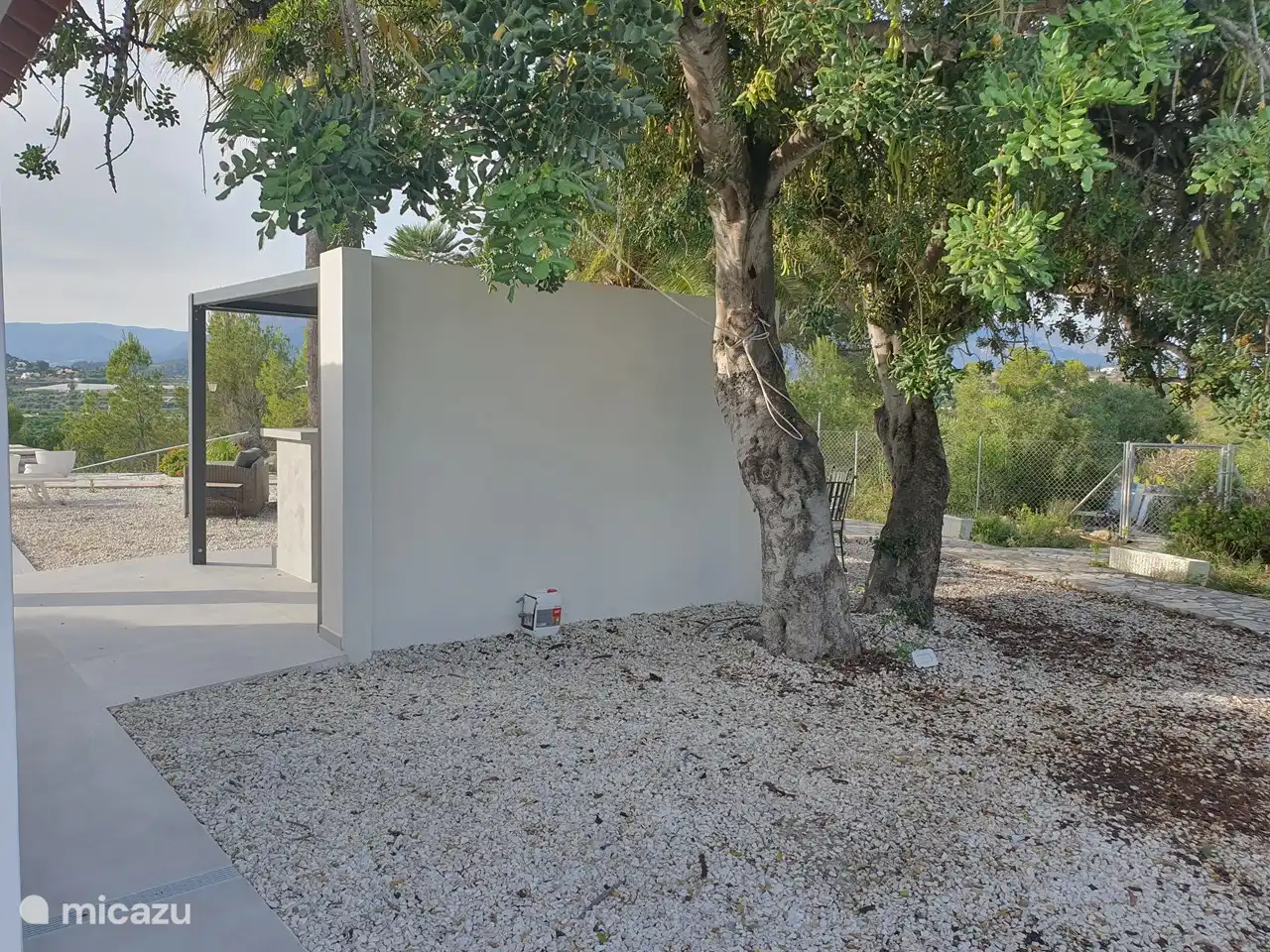 Garten- und Außenbar