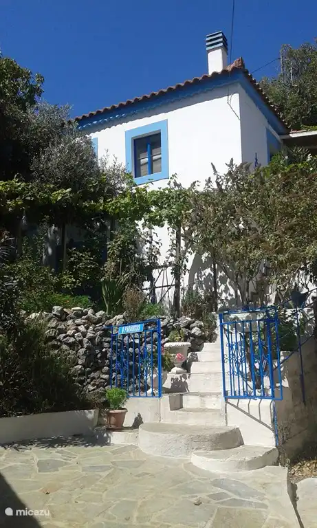 de entree van ons huis O Paradisos Mas