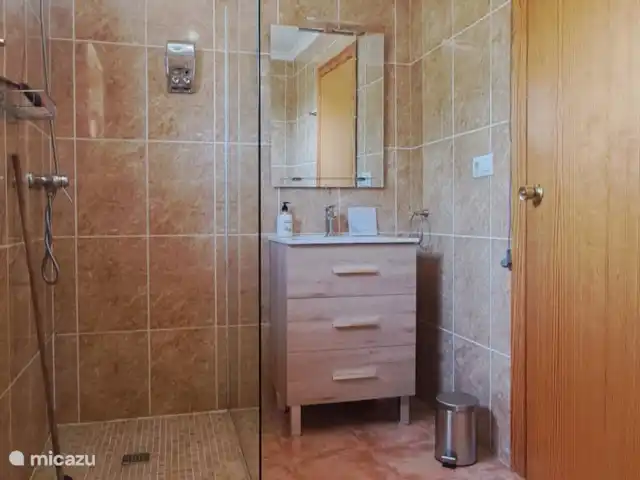 Finca Bilou, maison de vacances pour 10 personnes | Espagne, Costa Blanca, Aigües - finca Salle de bain avec douche à l'italienne