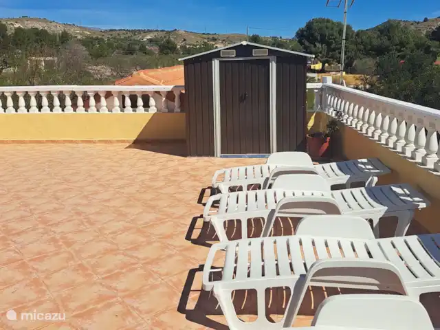Finca Bilou, maison de vacances pour 10 personnes | Espagne, Costa Blanca, Aigües - finca Grande terrasse sur le toit idéale pour le yoga ou les massages